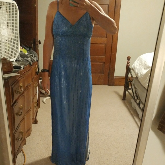 Beautiful Prom/Special Occasion dress - Picture 5 of 8